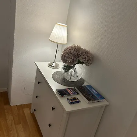 In Ersfjordbotn 2 Bedroom 1 Sleeping Coach Beds Up Too 6 Persons Tromsø