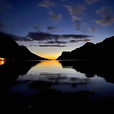 In Ersfjordbotn 2 Bedroom 1 Sleeping Coach Beds Up Too 6 Persons Lägenhet Tromsø
