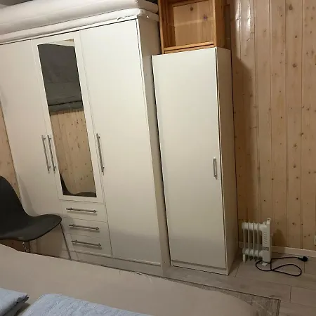 Lägenhet In Ersfjordbotn 2 Bedroom 1 Sleeping Coach Beds Up Too 6 Persons *